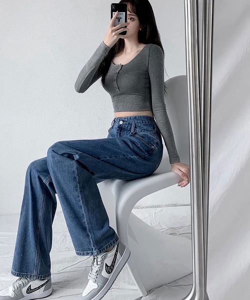 NinaetLina（ニナエリナ）の「ウエストレイヤード風ストレートデニム（デニムパンツ・レディース・ライトブルー/ブラック/ブルー・S/M/L/XL）」の14枚目の写真