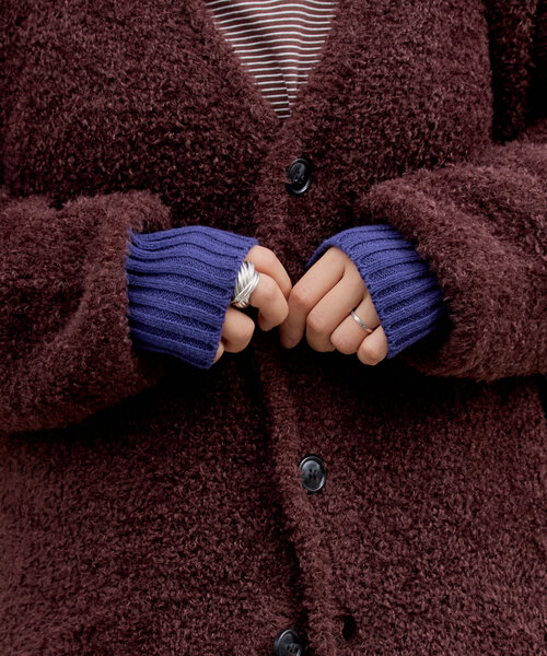 WHIMSIC(ウィムジック)の「【UNISEX】フェザーヤーンニットカーディガン(カーディガン/ボレロ・レディース・グレー/チャコールグレー/ブラウン・FREE)」の11枚目の写真