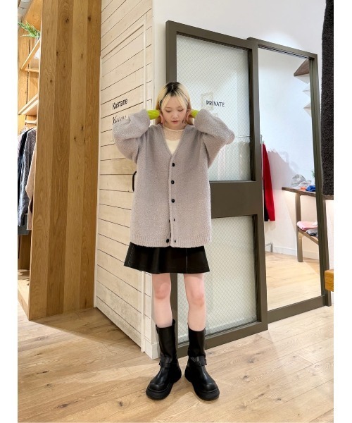 WHIMSIC(ウィムジック)の「【UNISEX】フェザーヤーンニットカーディガン(カーディガン/ボレロ・レディース・グレー/チャコールグレー/ブラウン・FREE)」の18枚目の写真