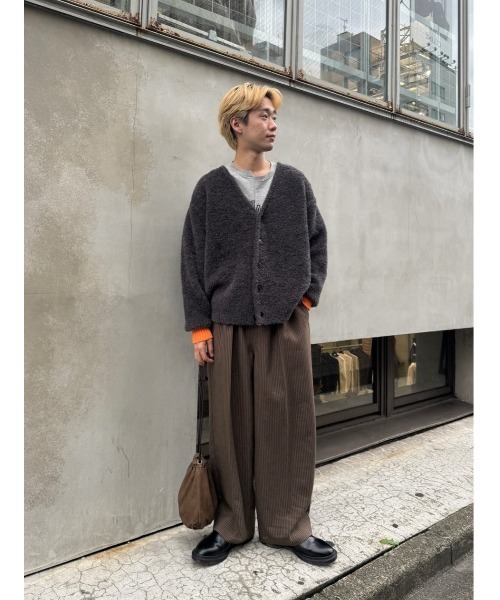 WHIMSIC(ウィムジック)の「【UNISEX】フェザーヤーンニットカーディガン(カーディガン/ボレロ・レディース・グレー/チャコールグレー/ブラウン・FREE)」の21枚目の写真