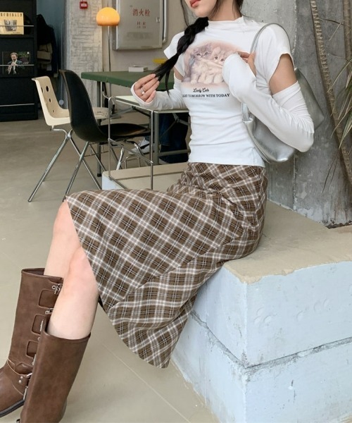gossip！ロサンゼルス（ゴシップロサンゼルス）の「Y2Kヴィンテージスタイル チェック柄 Aラインスカート 通勤＆カジュアルデイリー対応（スカート・レディース・ブラウン・M/S）」の5枚目の写真