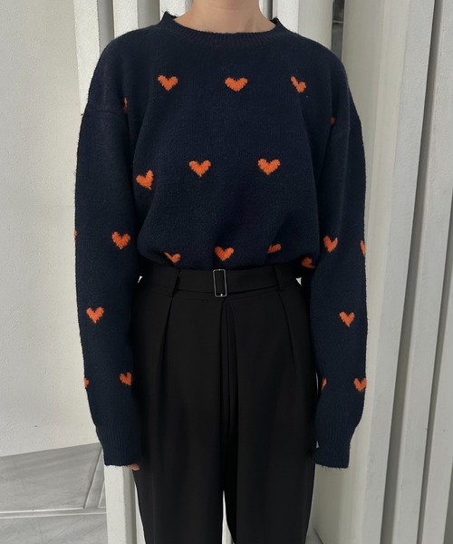 lawgy（ラウジー）の「drop shoulder soft touch heart knit / ドロップショルダーソフトタッチハートニット（ニット/セーター・レディース・グレー/アイボリー/ブラック/ネイビー・FREE）」の10枚目の写真