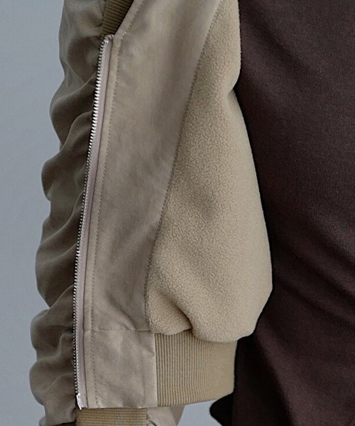 chuclla（チュクラ）の「【CHENTAITAI】ギャザースリーブ ジップブルゾン CTW24a020（ブルゾン・レディース・ブラック/ベージュ・FREE）」の19枚目の写真