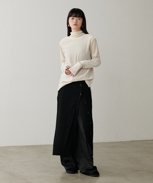 LARUTA(ラルータ)の「【LARUTA】ハーフZIPベロアトップス(Tシャツ/カットソー・レディース・ブラウン/ブラック/オフホワイト・FREE)」の6枚目の写真