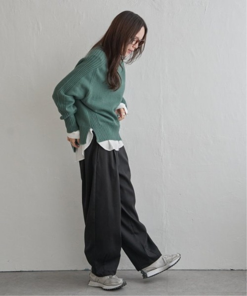 LBC（エルビーシー）の「【お得だ値】サイドスリットニット（ニット/セーター・レディース・ベージュ/グリーン/ブルー/チャコールグレー・L/M）」の6枚目の写真