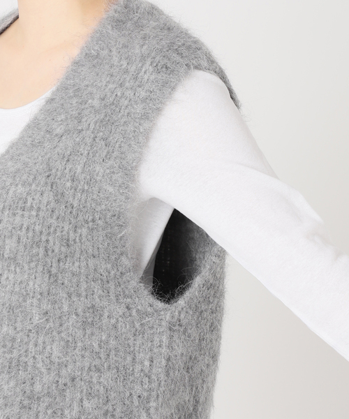 Spick & Span（スピックアンドスパン）の「アルパカ混ニットベスト（ベスト・レディース・グレー/ベージュ・FREE）」の21枚目の写真