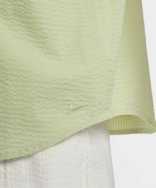 NIKE（ナイキ）の「ナイキ ライフ メンズ ショートスリーブ シアサッカー ボタンダウン シャツ / Nike Life Men's Short-Sleeve Seersucker Button-Down Shirt  FN3223-371 Olive Aura（シャツ/ブラウス・メンズ・オリーブ系・M/L/2XL/XL/XS/S）」の4枚目の写真