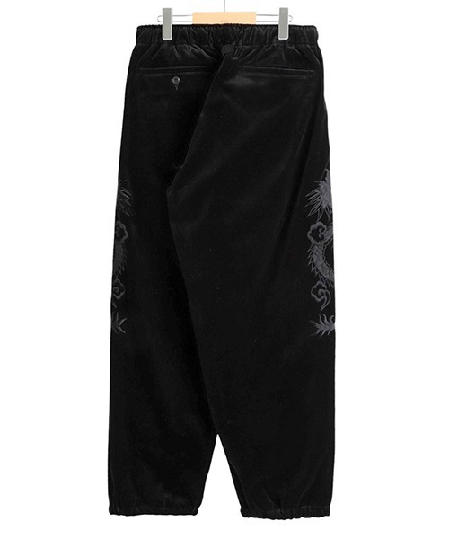 GOLD（ゴールド）の「東洋エンタープライズ GOLD / ゴールド：VELVETEEN SUKA TRACK PANTS：24B-GL42469[MUS]（その他パンツ・メンズ・ブラック×ブラック・M）」の3枚目の写真