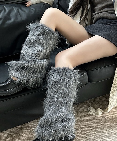 MEMECLE（メメクル）の「【 MEMECLE / メメクル 】フェイクファーレッグウォーマー（レッグウォーマー・レディース・グレー/ブラウン/ホワイト系その他/ブラック/ホワイト・FREE）」の4枚目の写真