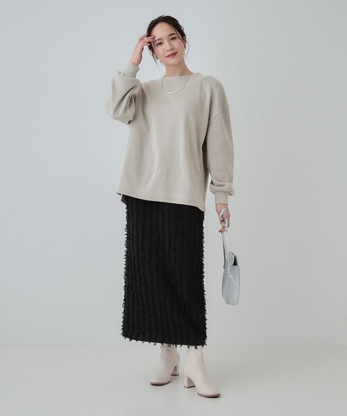 SHOO・LA・RUE（シューラルー）の「◆【S-LL】大人カジュアルに オフネックニットソー（Tシャツ/カットソー・レディース・グレー/ブラック/ブルーグリーン/ボルドー・01/02/03/04）」の6枚目の写真