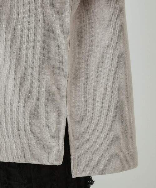 SHOO・LA・RUE（シューラルー）の「◆【S-LL】大人カジュアルに オフネックニットソー（Tシャツ/カットソー・レディース・グレー/ブラック/ブルーグリーン/ボルドー・01/02/03/04）」の13枚目の写真