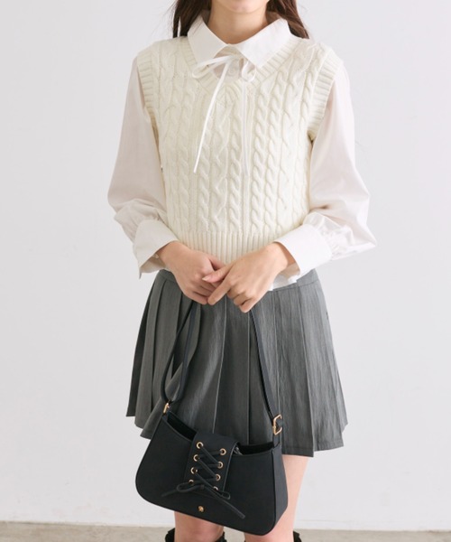 OLIVE des OLIVE（オリーブデオリーブ）の「シャツ＋ベストセット（シャツ/ブラウス・レディース・オフホワイト/チャコールグレー/ピンク・FREE）」の9枚目の写真