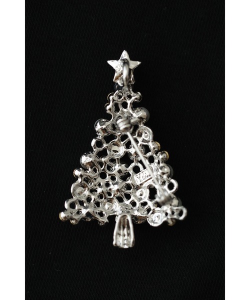 cawaii（カワイイ）の「ハッピーホリデーを彩るクリスマスツリーブローチ（ブローチ/コサージュ・レディース・ゴールド/シルバー・FREE）」の5枚目の写真