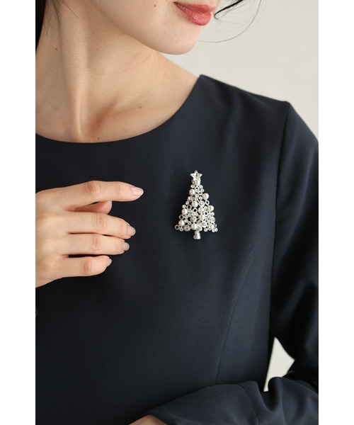 cawaii（カワイイ）の「ハッピーホリデーを彩るクリスマスツリーブローチ（ブローチ/コサージュ・レディース・ゴールド/シルバー・FREE）」の7枚目の写真