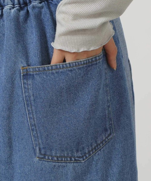 LAKOLE(ラコレ)の「サイドラインデニムスカート / 290711(デニムスカート・レディース・ライトブルー/ブラック/インディゴブルー・SMALL/LARGE/MEDIUM)」の12枚目の写真