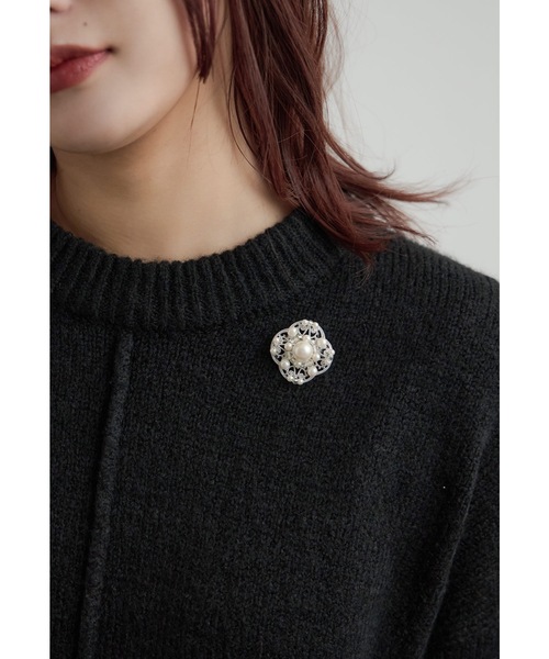 niana（ニアナ）の「メタルパールブローチ コサージュ フォーマル セレモニー 結婚式 二次会 謝恩会 入学式 卒業式 パーティー オケージョン（ブローチ/コサージュ・レディース・シルバー/ゴールド・FREE）」の9枚目の写真