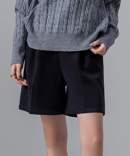 DAY CLOSET（デイ クローゼット）の「【大きいサイズ有】冬に溶け込む生地感。クラシカルウール調フロントタックハーフパンツ レディース（その他パンツ・レディース・グレー/ブラック・S/M/L/XL）」の5枚目の写真