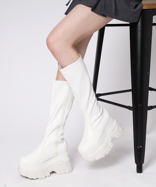 cs T&P(シーエスティーアンドピー)の「厚底ラバーストームロングブーツ(ブーツ・レディース・ブラック・S/M/L/LL)」の16枚目の写真