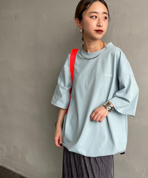+phenix（プラスフェニックス）の「[＋phenix/プラスフェニックス] 別注 ワンポイント刺繍ロゴ ドローコードTシャツ（Tシャツ/カットソー・メンズ・ホワイト/ブラック/サックスブルー/グレー/ピンク・XL/L/M）」の4枚目の写真