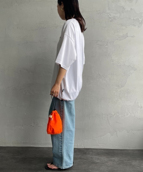 +phenix（プラスフェニックス）の「[＋phenix/プラスフェニックス] 別注 ワンポイント刺繍ロゴ ドローコードTシャツ（Tシャツ/カットソー・メンズ・ホワイト/ブラック/サックスブルー/グレー/ピンク・XL/L/M）」の13枚目の写真