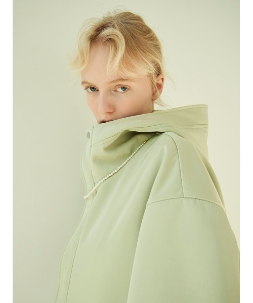 Mila Owen（ミラオーウェン）の「ボンディングフーディブルゾン