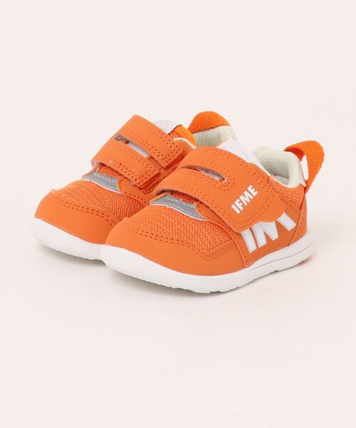 IFME（イフミー）の「IFME イフミー ライト ベビー メッシュワンベルトスニーカー【軽量】キッズシューズ 子供靴 20-5301（スニーカー・キッズ・ピンク/パープル/ネイビー/オレンジ・15.0cm/14.5cm/14.0cm/13.5cm/13.0cm/12.5cm/12cm）」の4枚目の写真