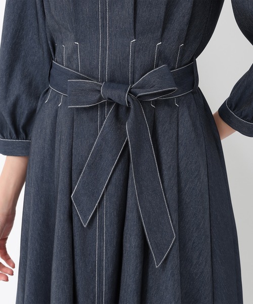 MISCH MASCH(ミッシュマッシュ)の「ポリデニムワンピース(ワンピース・レディース・ブルー/グリーン/ネイビー・M/S)」の17枚目の写真