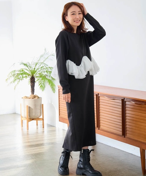 M y u(ミュー)の「ジグザグフリル ワンピース(ワンピース・レディース・ブラック/ホワイト・ML/SM)」の6枚目の写真