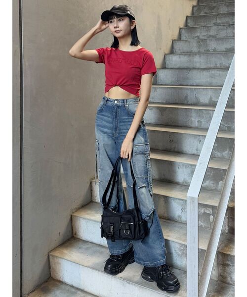 MURUA(ムルーア)の「【WEB限定】メニーポケットショルダーバッグ(ショルダーバッグ・レディース・カーキ/ブラック・FREE)」の21枚目の写真