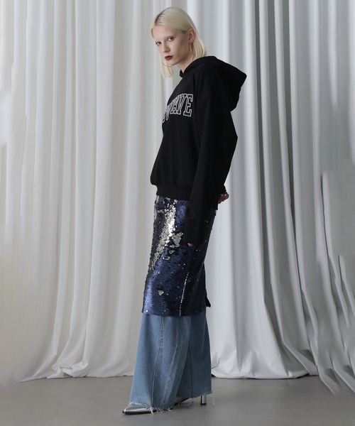 ROSE BUD(ローズバッド)の「(GENE HEAVENS)「NEW WAVE」ロゴ フーデッド スウェット(パーカー・レディース・グレー/ブラック・ONE SIZE)」の18枚目の写真