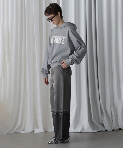 ROSE BUD(ローズバッド)の「(GENE HEAVENS)「NEW WAVE」ロゴ フーデッド スウェット(パーカー・レディース・グレー/ブラック・ONE SIZE)」の14枚目の写真