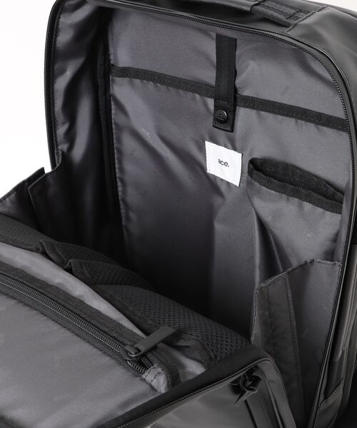 ACE GENE（エースジーン）の「【ace. GENE/エースジーン】 ガジェタブルWR2 スクエアリュック 14L（バックパック/リュック・メンズ・ブラック/ネイビー・FREE）」の5枚目の写真