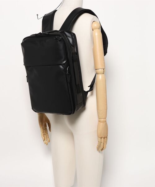 ACE GENE（エースジーン）の「【ace. GENE/エースジーン】 ガジェタブルWR2 スクエアリュック 14L（バックパック/リュック・メンズ・ブラック/ネイビー・FREE）」の7枚目の写真