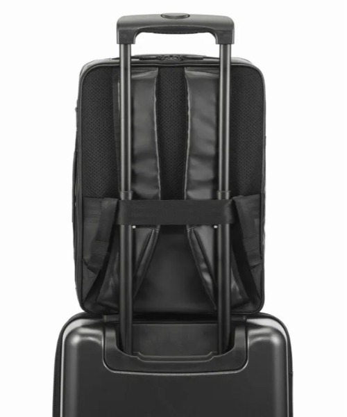 ACE GENE（エースジーン）の「【ace. GENE/エースジーン】 ガジェタブルWR2 スクエアリュック 14L（バックパック/リュック・メンズ・ブラック/ネイビー・FREE）」の19枚目の写真