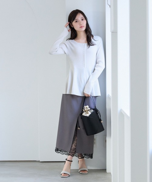 Andemiu（アンデミュウ）の「レースカサネIラインスカート325585（スカート・レディース・チャコールグレー/ベージュ/ネイビー/ダークブラウン/ブルー系その他2/グレー系その他・SMALL/MEDIUM）」の16枚目の写真