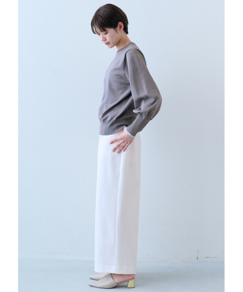 IEDIT(イディット)の「IEDIT バウンシー素材のふんわり袖ニットプルオーバー(ニット/セーター・レディース・ブルー/グレー/オレンジ・M/L/LL/3L/4L/S)」の12枚目の写真