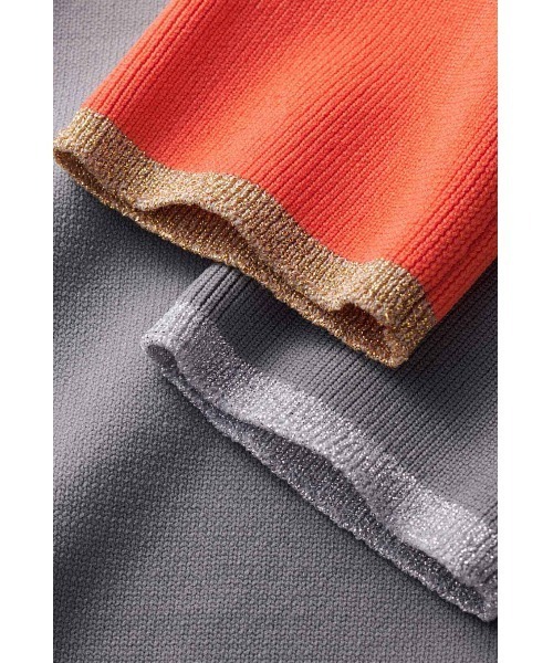 IEDIT(イディット)の「IEDIT バウンシー素材のふんわり袖ニットプルオーバー(ニット/セーター・レディース・ブルー/グレー/オレンジ・M/L/LL/3L/4L/S)」の17枚目の写真