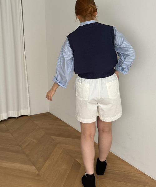CANAL JEAN(キャナルジーン)の「El mar コンパクトVネックニットベスト(ベスト・レディース・ネイビー/アイボリー/サックスブルー・ONE SIZE)」の5枚目の写真