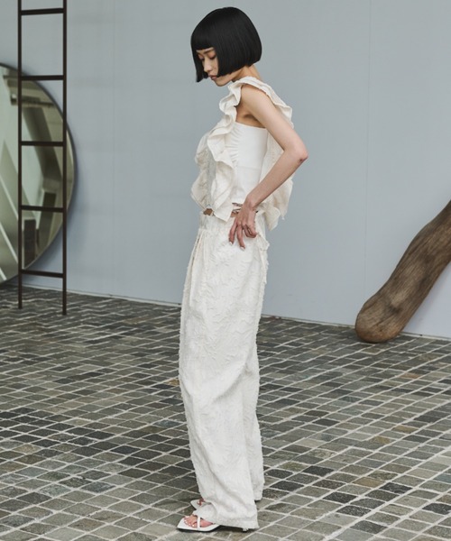 AIC.（エーアイシー）の「フリルジャガードトップス/セットアップ可能（シャツ/ブラウス・レディース・アイボリー/ブラック・FREE）」の13枚目の写真