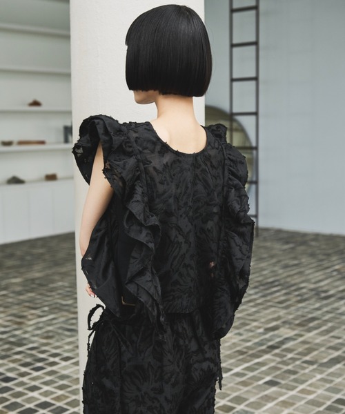 AIC.（エーアイシー）の「フリルジャガードトップス/セットアップ可能（シャツ/ブラウス・レディース・アイボリー/ブラック・FREE）」の17枚目の写真