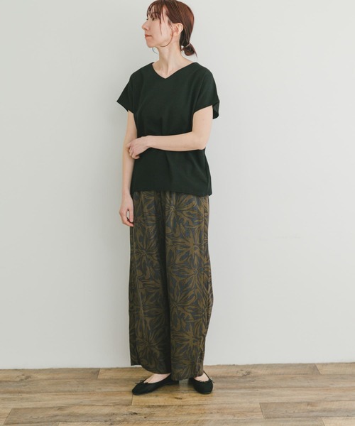 ITEMS URBANRESEARCH（アイテムズ アーバンリサーチ）の「リネンレーヨンシャーリングパンツ（その他パンツ・レディース・ピンク/ブラウン/ブラック系その他・FREE）」の17枚目の写真