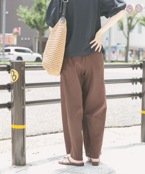 ITEMS URBANRESEARCH（アイテムズ アーバンリサーチ）の「リネンレーヨンシャーリングパンツ（その他パンツ・レディース・ピンク/ブラウン/ブラック系その他・FREE）」の19枚目の写真