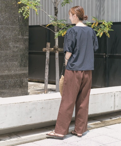 ITEMS URBANRESEARCH（アイテムズ アーバンリサーチ）の「リネンレーヨンシャーリングパンツ（その他パンツ・レディース・ピンク/ブラウン/ブラック系その他・FREE）」の22枚目の写真
