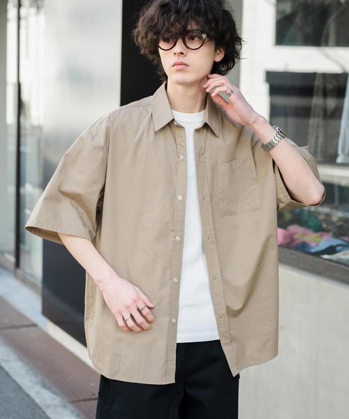 Rocky Monroe(ロッキーモンロー)の「新色追加 オーバーサイズ 無地/チェック柄/ストライプ柄レギュラーカラー半袖シャツ(シャツ/ブラウス・メンズ・オレンジ/ネイビー/ホワイト×ブルー/サックスブルー/ホワイト×ブラック/ブラック/ブラック系/ホワイト/ブラック系1/ブルー/ブルー系/ブラック系2/ダークネイビー/チャコール/グレイッシュベージュ/ベージュ・M/XL/L)」の11枚目の写真