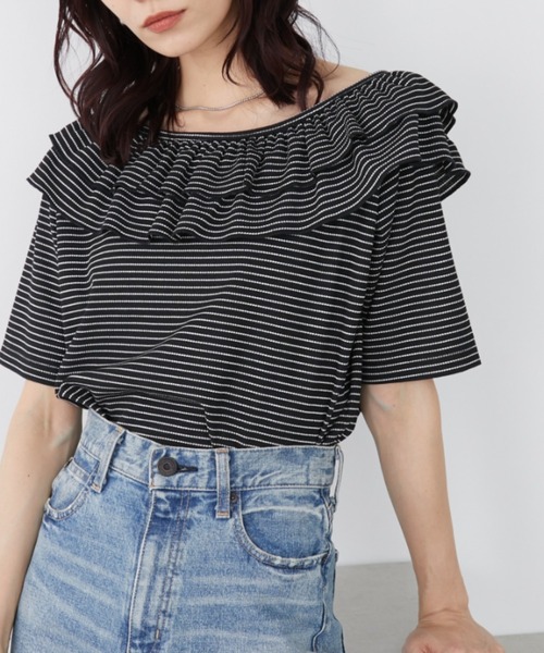 Auntie Rosa Holiday(アンティローザホリデー)の「サーマルフリルオフショルTEE(Tシャツ/カットソー・レディース・ナチュラル/ブラック・FREE)」の6枚目の写真