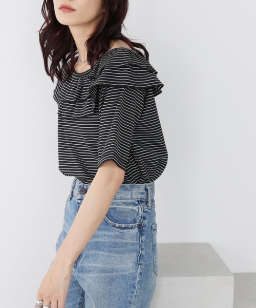 Auntie Rosa Holiday(アンティローザホリデー)の「サーマルフリルオフショルTEE(Tシャツ/カットソー・レディース・ナチュラル/ブラック・FREE)」の9枚目の写真