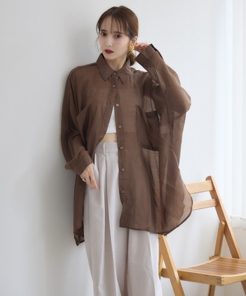 RU.TI.LE(ルチル)の「【RU.TI.LE】シアードルマンシャツ(シャツ/ブラウス・レディース・ホワイト/グレー/カーキ/ブラック/ブラウン/グレイッシュベージュ/ライトブルー/ピンク・MEDIUM)」の16枚目の写真