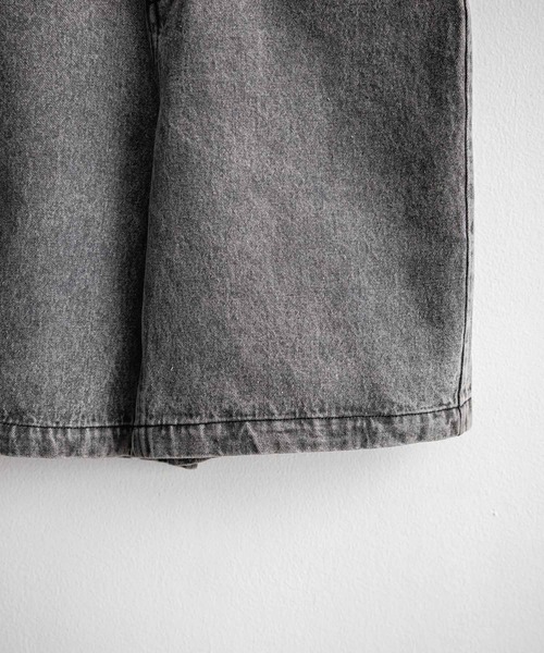 Rocky Monroe（ロッキーモンロー）の「ケミカルウォッシュ/オーバーダイ ワイドデニムショートパンツ（デニムパンツ・メンズ・ブラック/インディゴブルー/パープル/ライトブラック/ケミカルウォッシュ/ブラウン・M/L/XL）」の7枚目の写真