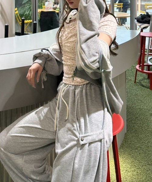 continuer de NICE CLAUP（コンティニューデナイスクラップ）の「【@re.__mi23セレクト】小花レーストップス（Tシャツ/カットソー・レディース・オフホワイト/ピンク/ネイビー・FREE）」の10枚目の写真