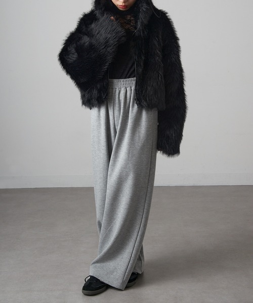 MAGASIN DE MODE Onjna(マガジンデモードオンジェナ )の「【MAGASIN DE MODE Onjna】フェイクファーショート丈ジャケット DTK(その他アウター・レディース・グレー/ベージュ/ブラック・FREE)」の10枚目の写真